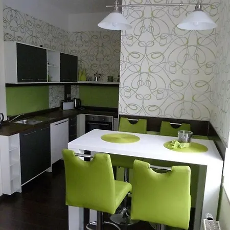 Apartament Alluring In