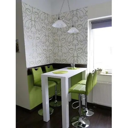 Alluring In Apartament *